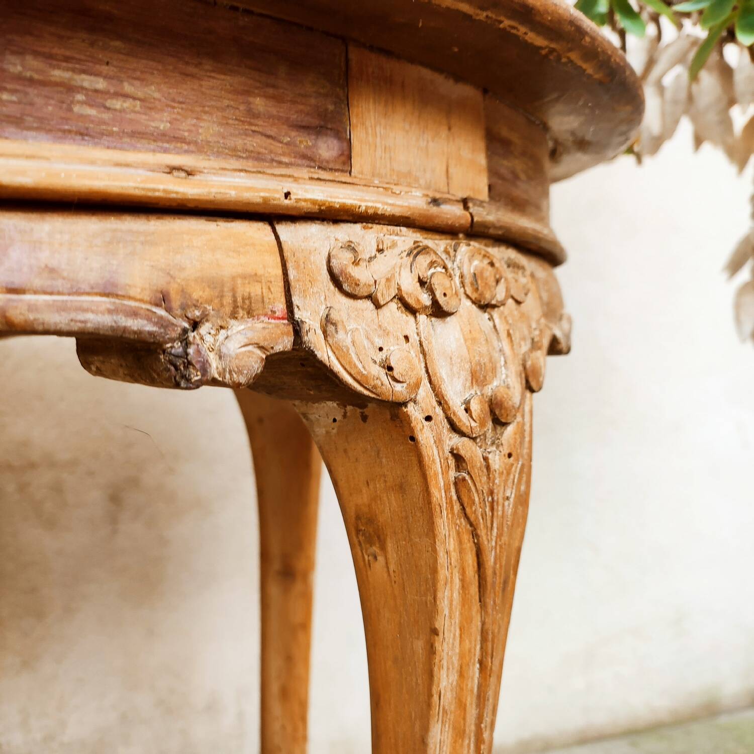 Table basse ovale baroque