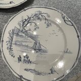 6 earthenware plates
