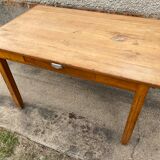 Solid oak farm table with 1 drawer