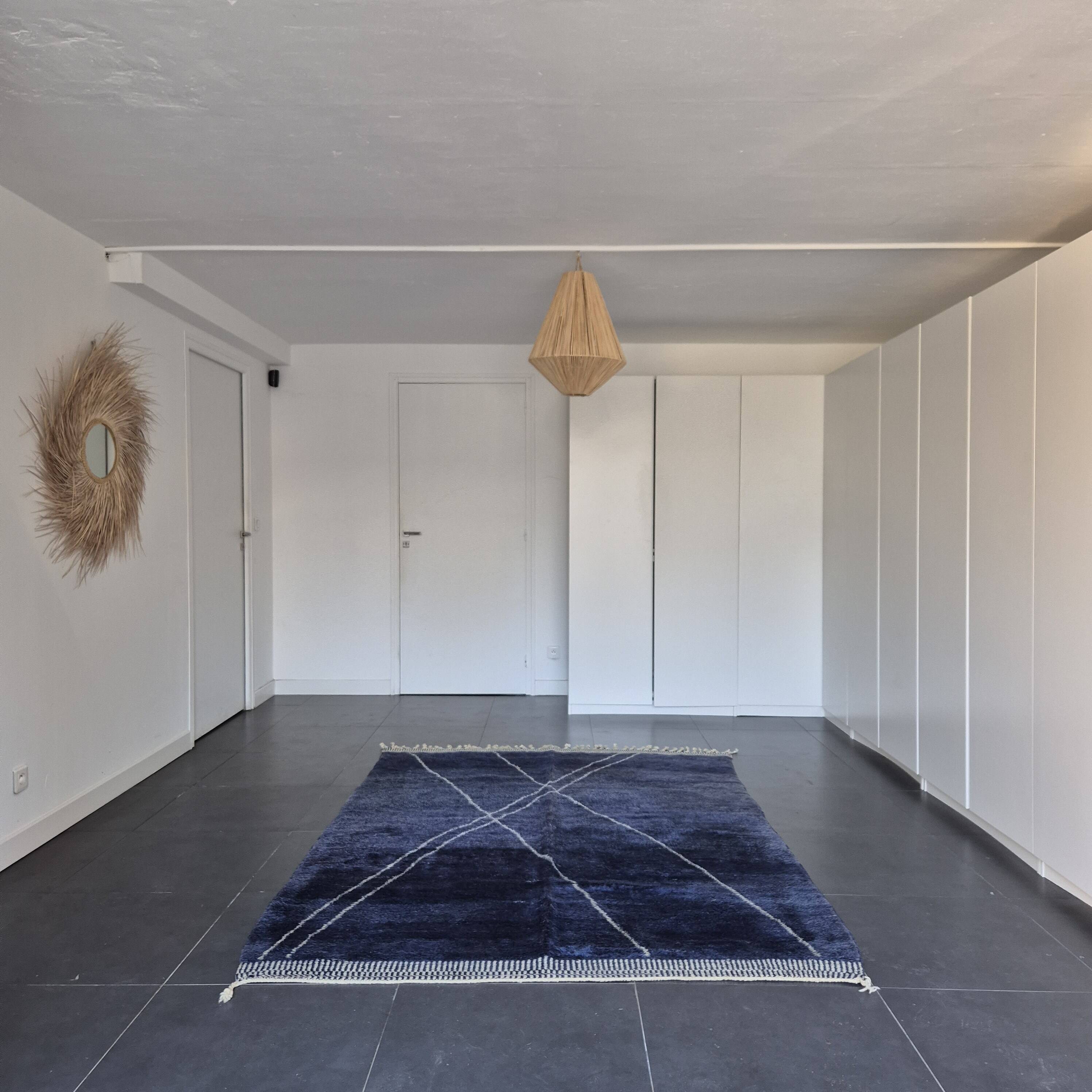 Berber rug M'Rirt 180x255