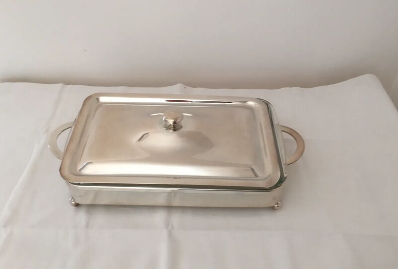 Plat de service en métal argenté composé de trois pièces