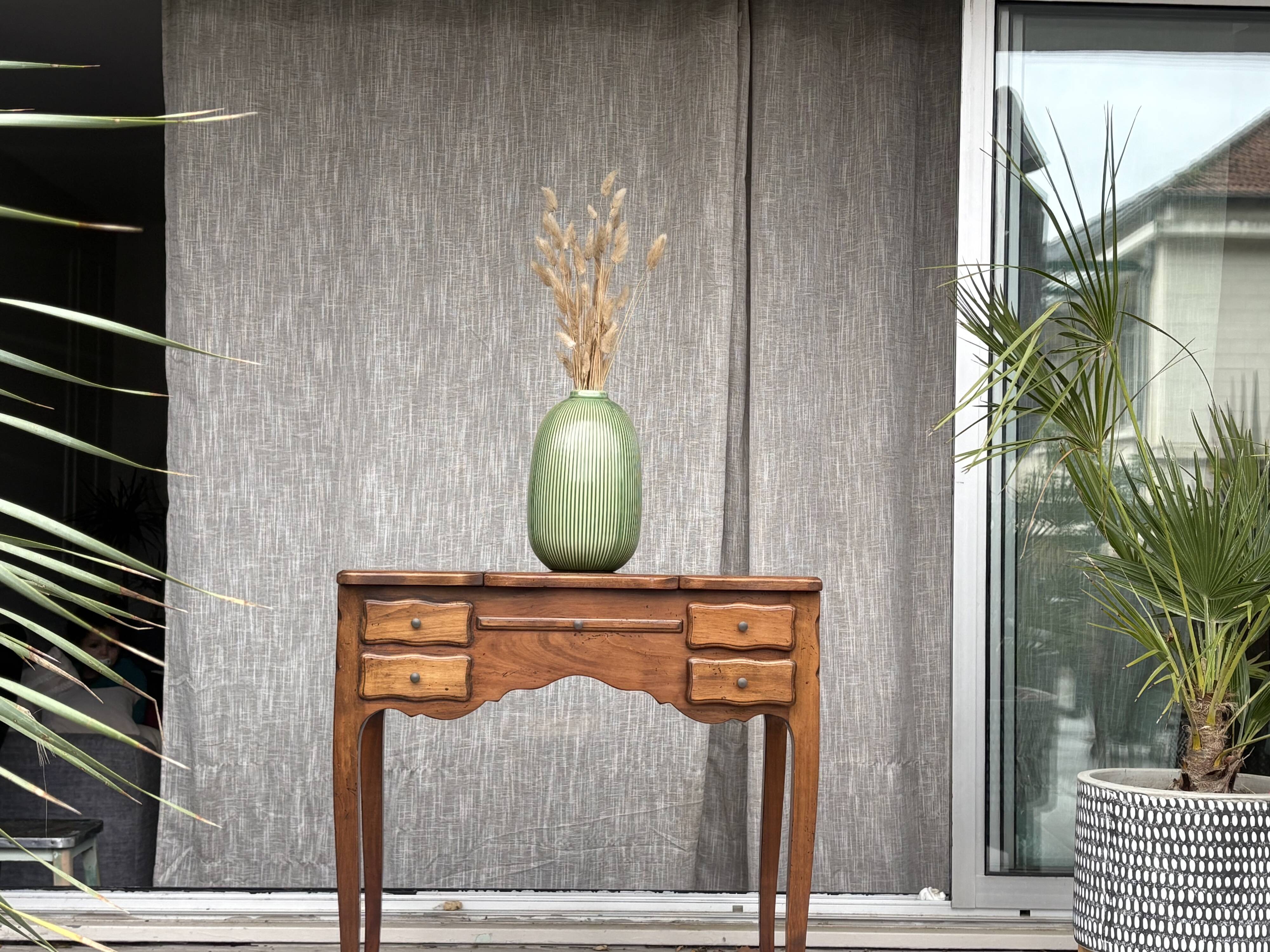 Beautiful dressing table and desk
