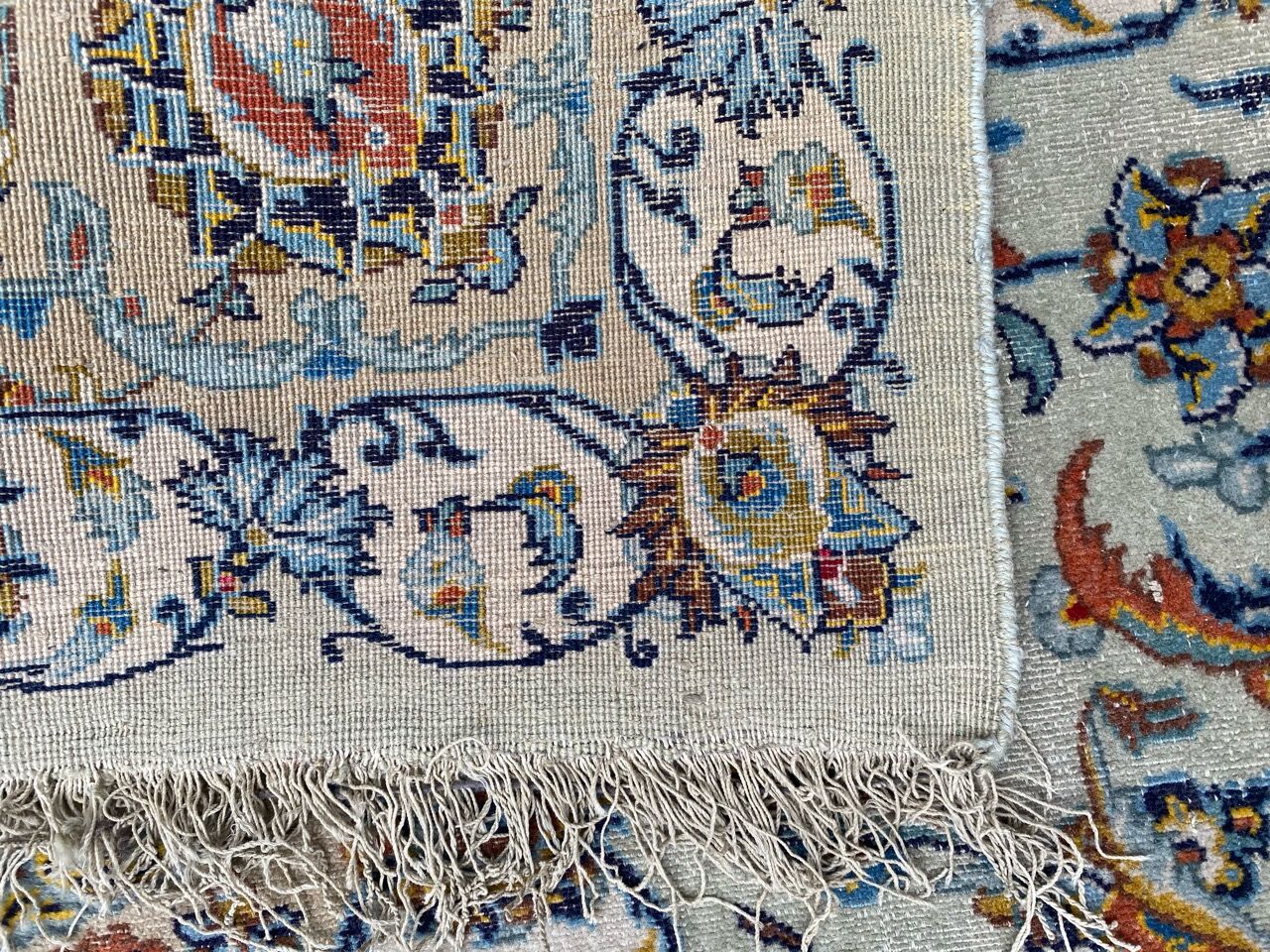 Beautiful large vintage Persian carpet of Kashan 230x330 cm