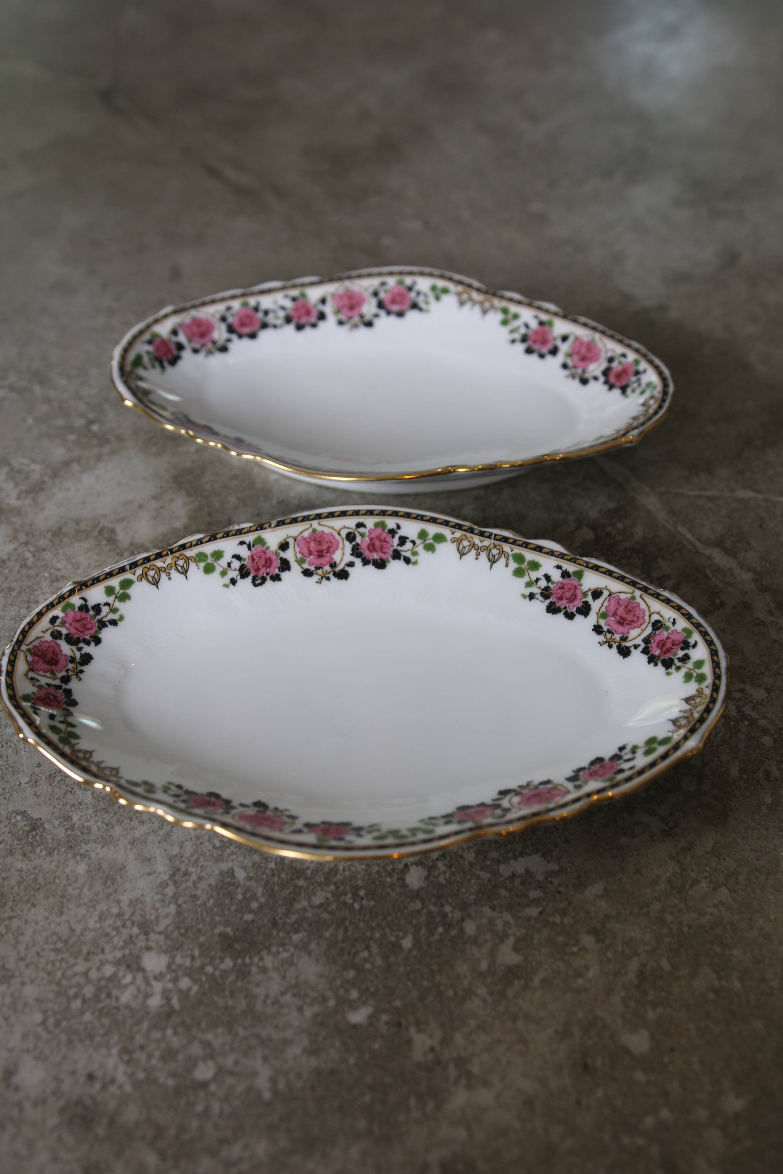 66-piece Limoges porcelain service, mid-20th century