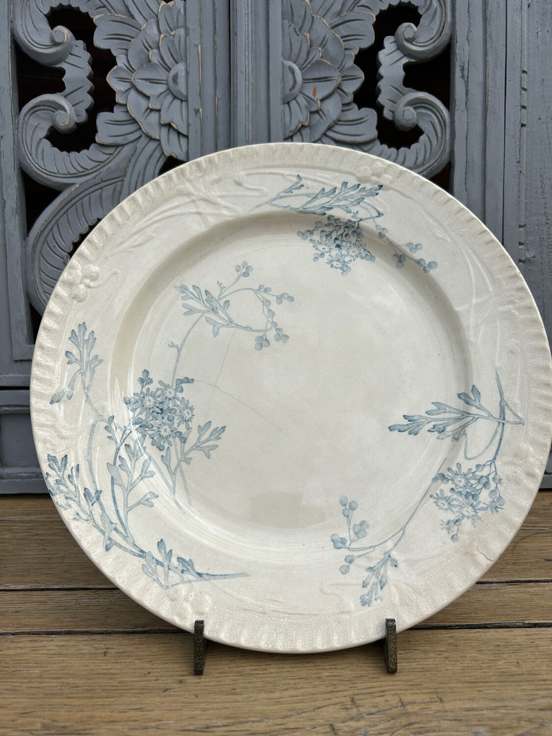 Large Magenta Creil and Montereau dish