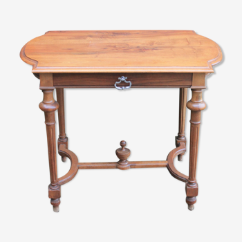 Table en noyer