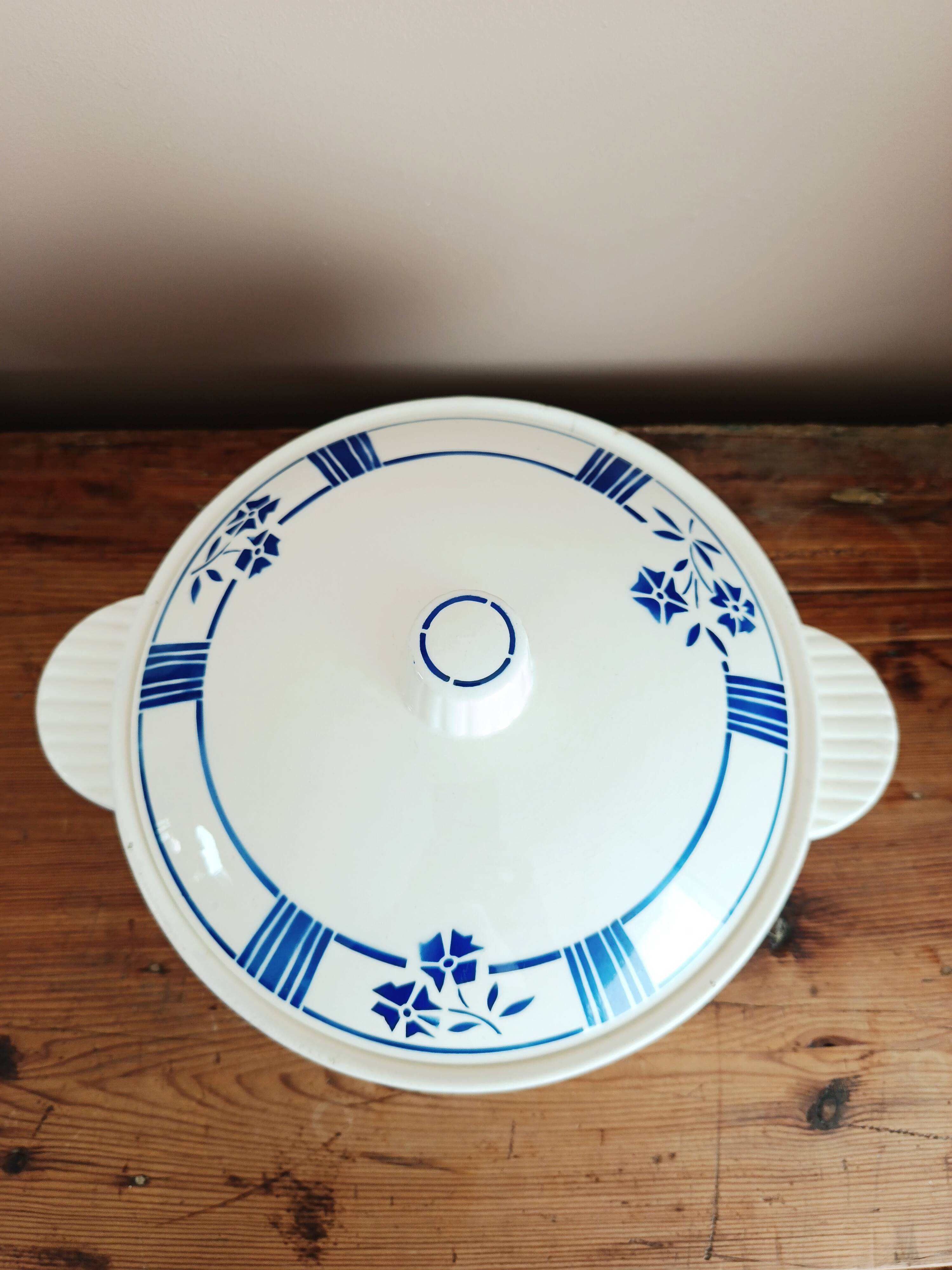 Badonviller earthenware soup tureen