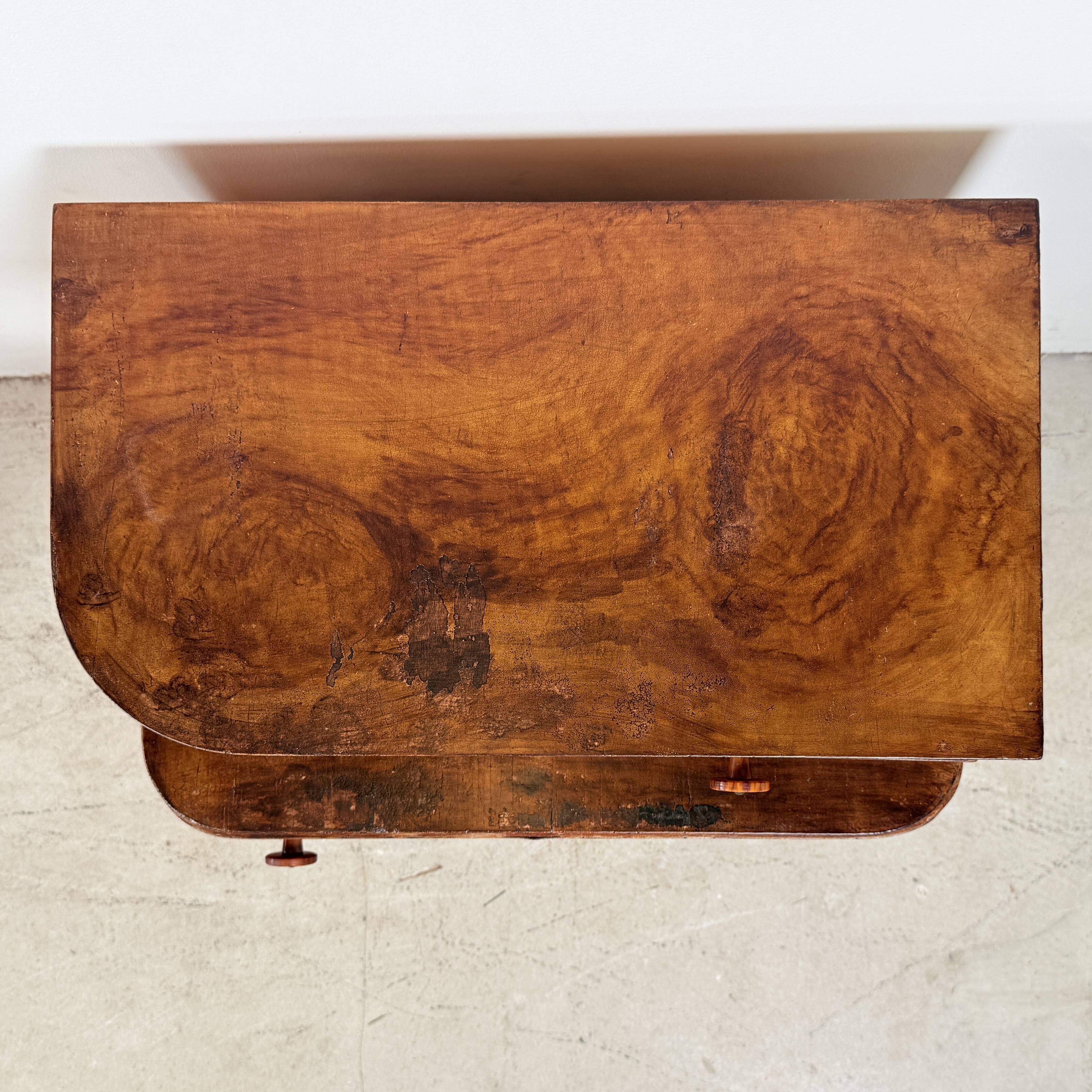 Set of 2 art-deco bedside tables with bakelite handles