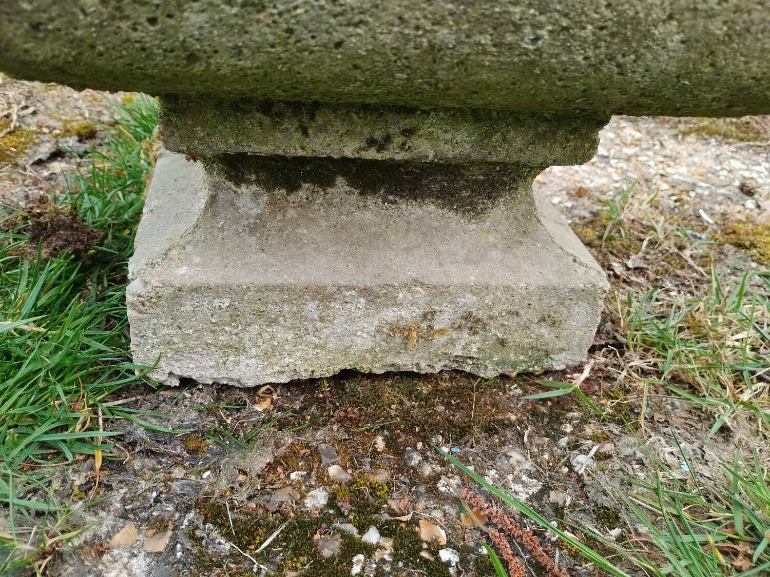 Pair of vintage antique stone Medici planters