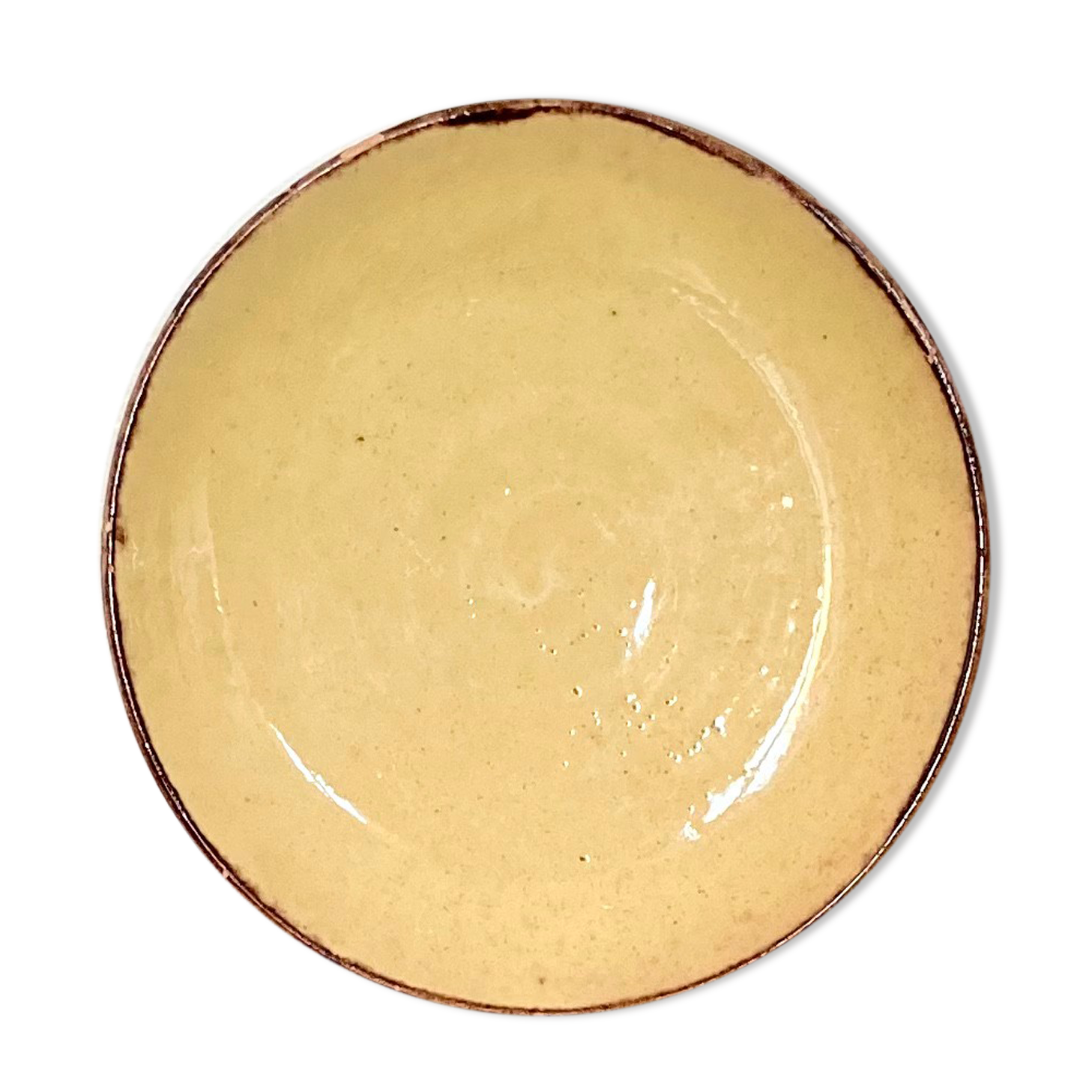 Enamelled ceramic plate