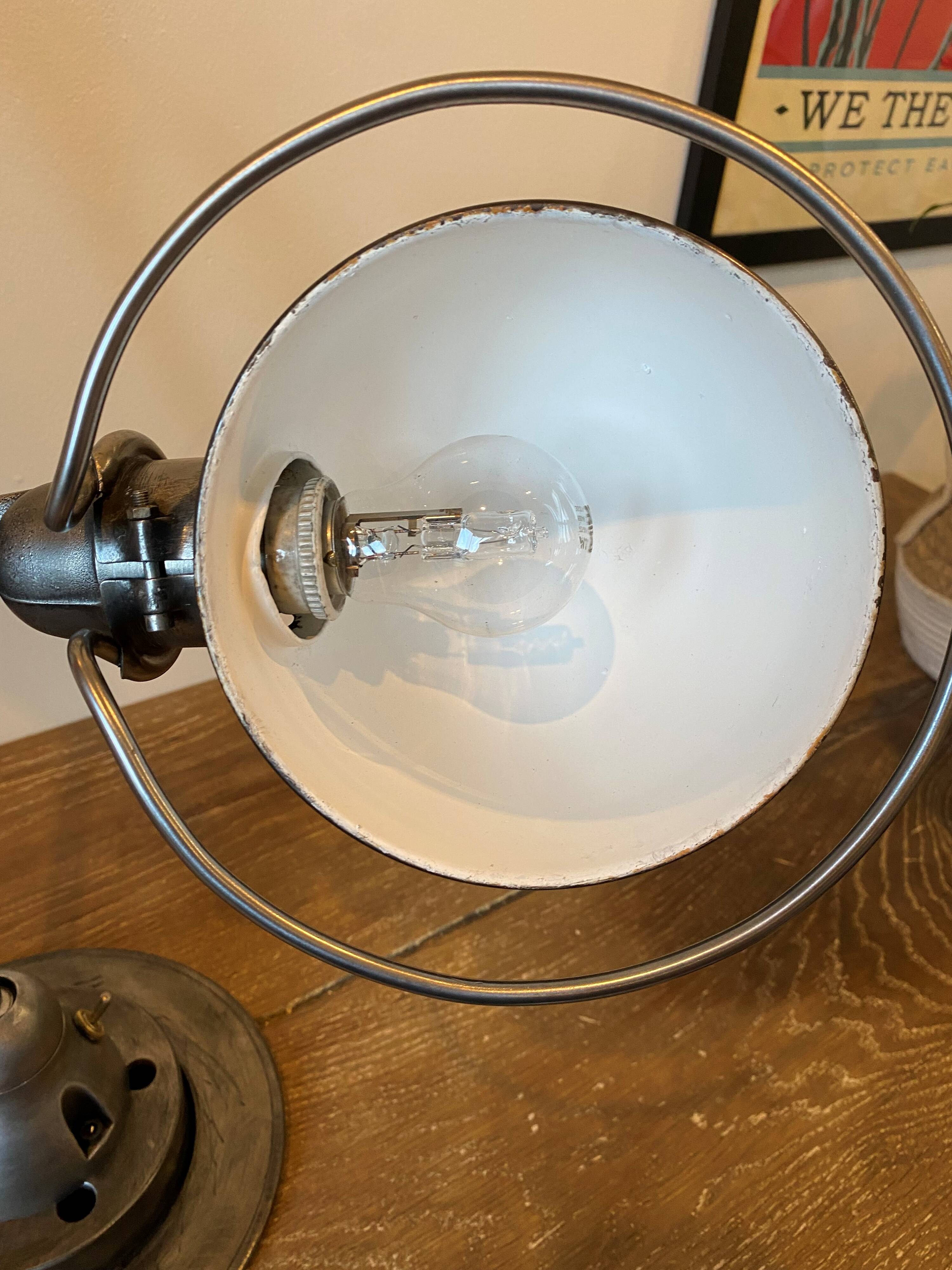 Jieldé lamp with 2 arms, 40+25cm industrial graphite, Jean Louis Domecq 1950.