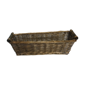 Wicker garden holder