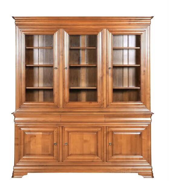 Solid wood bookshelf