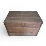 Old trunk / storage chest – rustic chic – solid wood