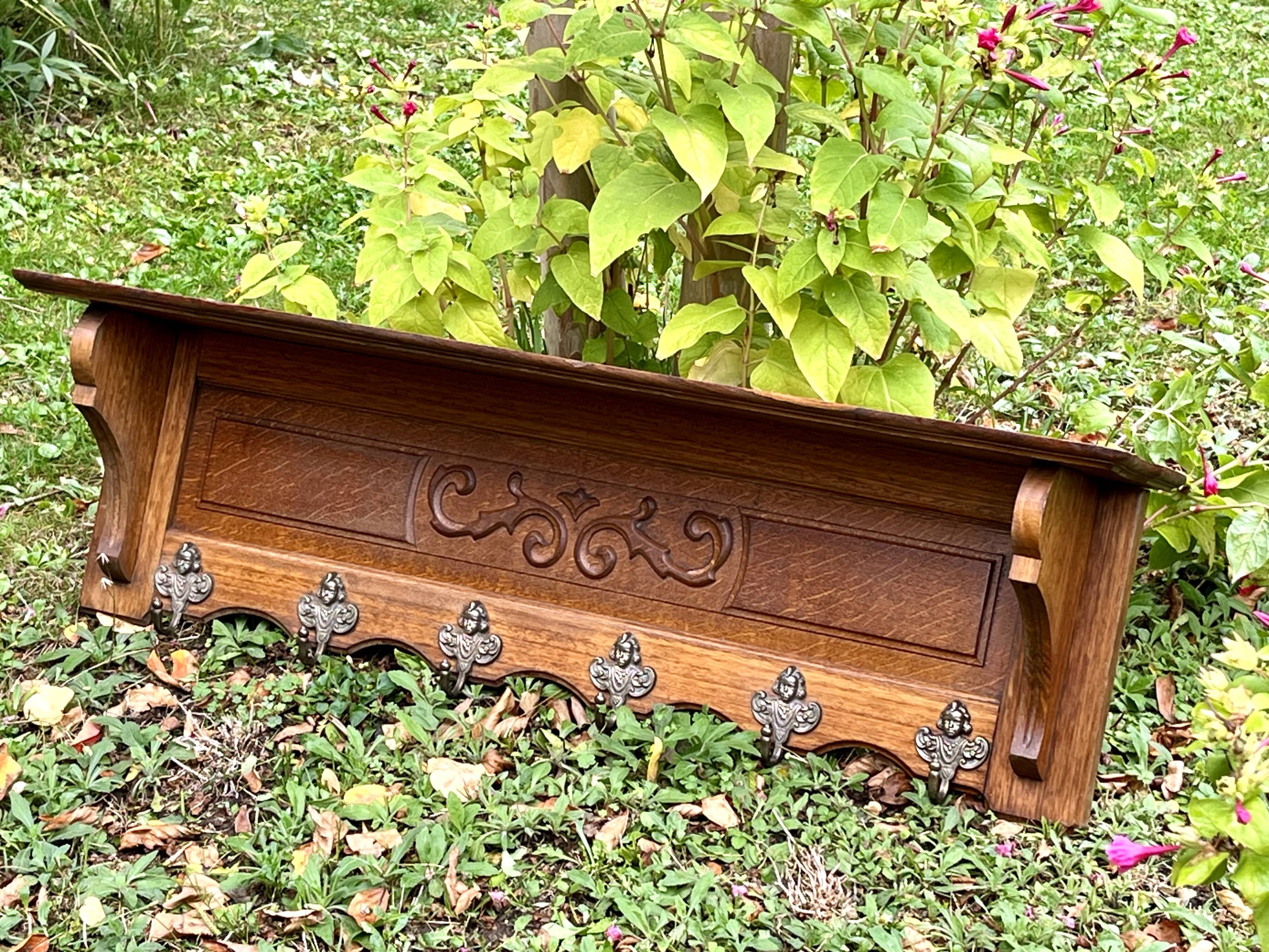 Wall coat rack - 6 hooks - Oak