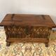 Coffre de rangement ancien