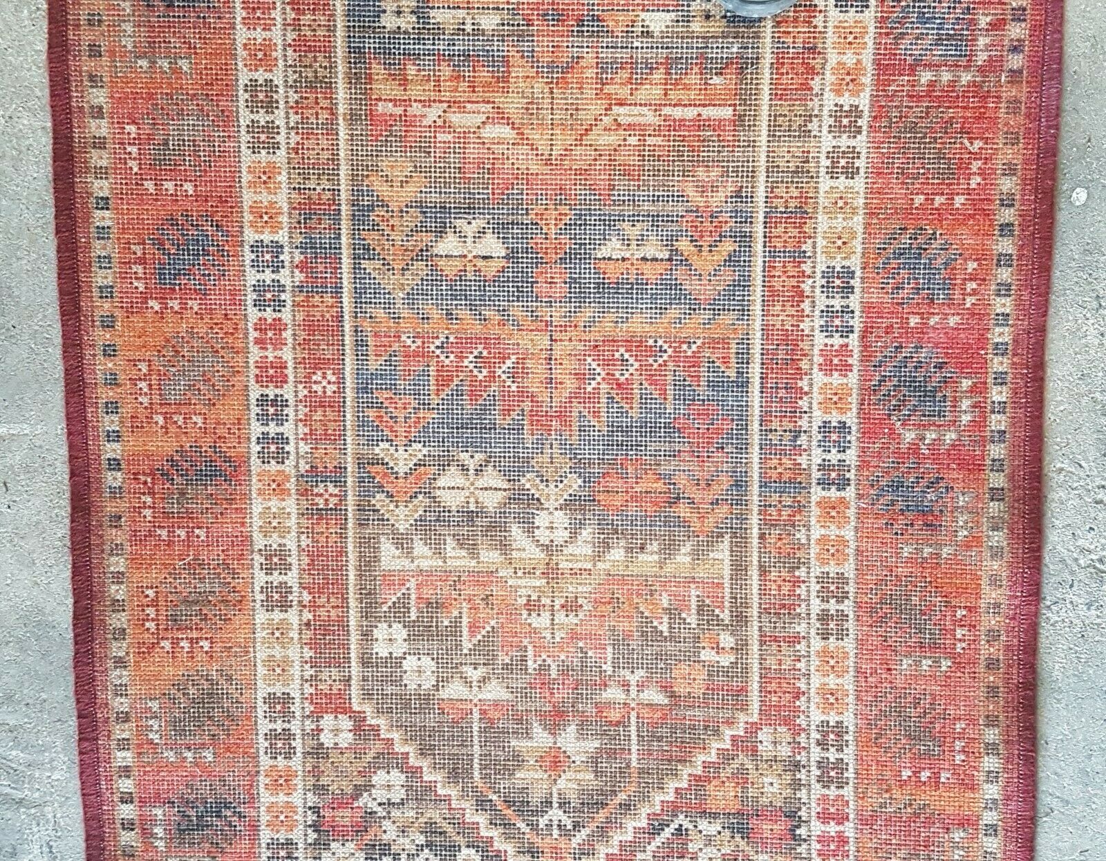 Louis de Poortere Size 70 x 139 pure wool prayer mat