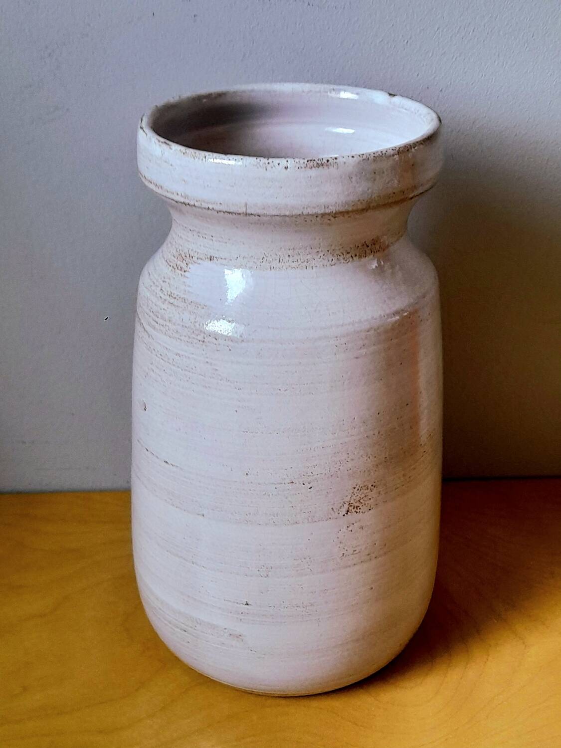 Vase en céramique fleuri 1960