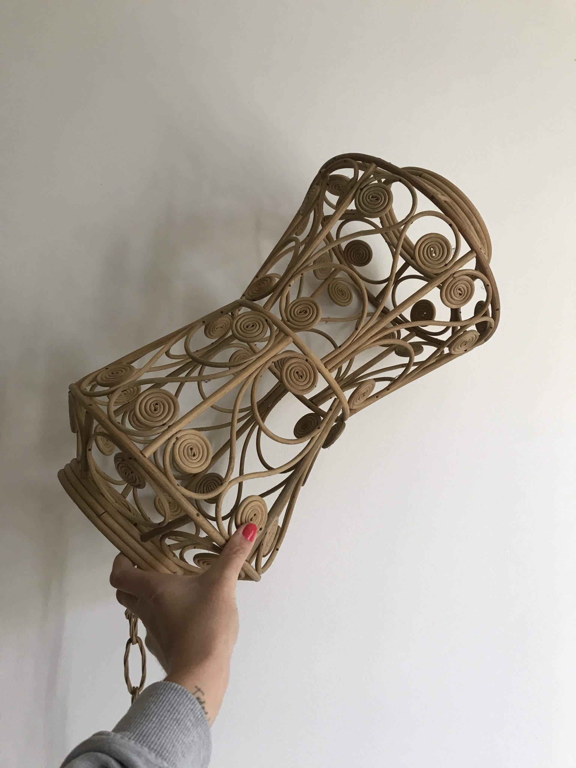 VINTAGE PEACOCK RATTAN SUSPENSION