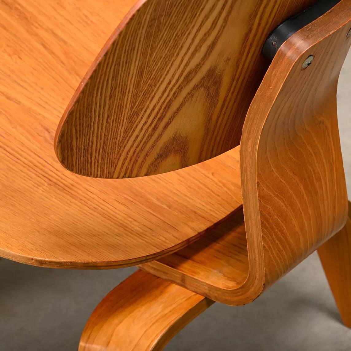 Charles & Ray Eames Early LCW Ash Lounge Chair for Herman Miller, 1950
