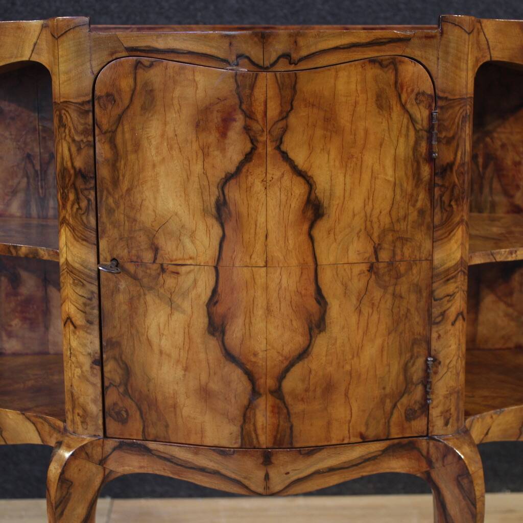 Small Venetian sideboard from the 20th century