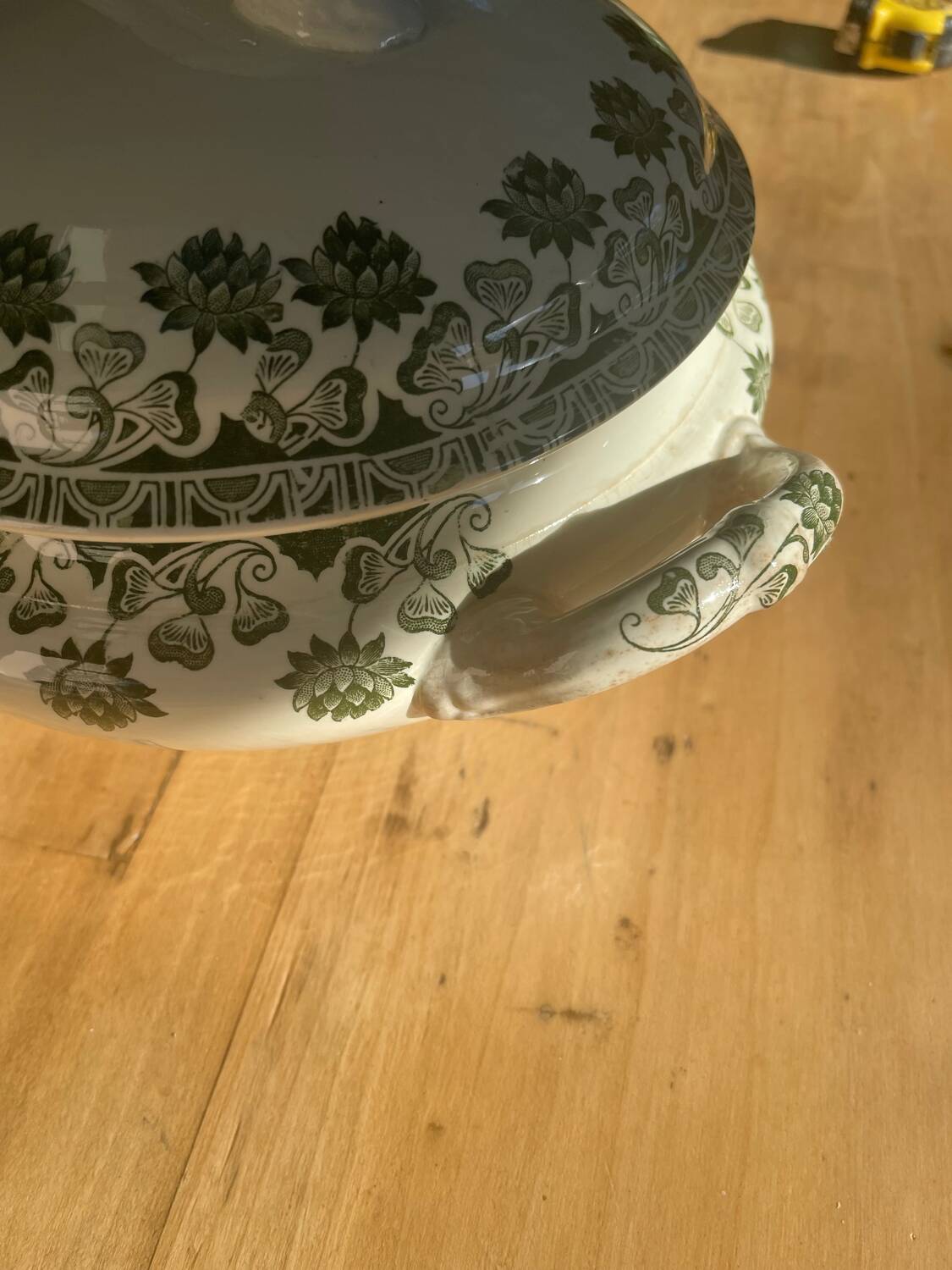 Soupière Badonviller modèle trèfle