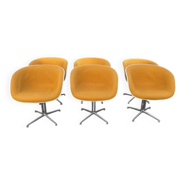 6 Eames Lafonda chairs in orange fabric with chrome legs from the 1970s.