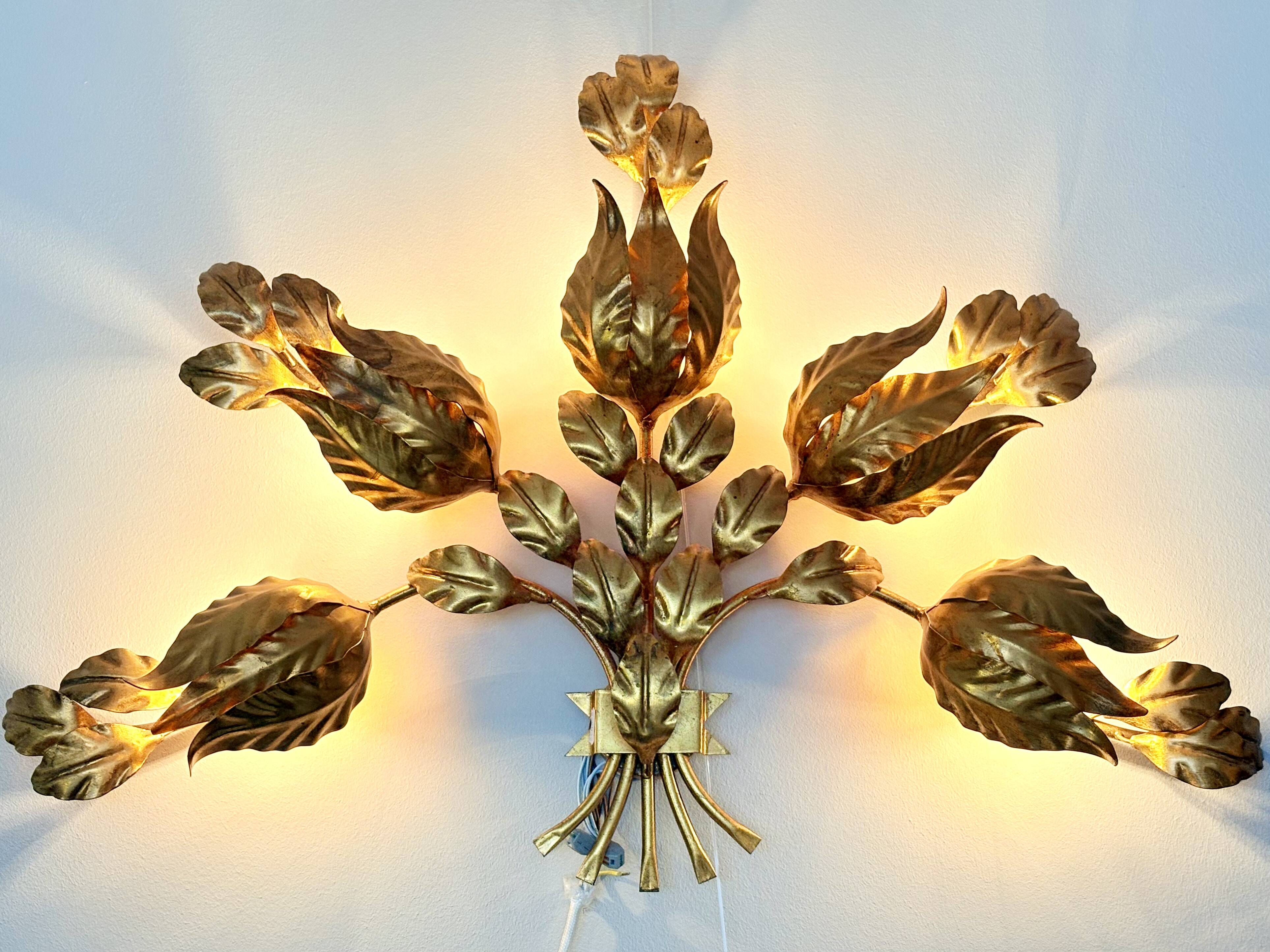 Wall light attributed to Hans Kogl