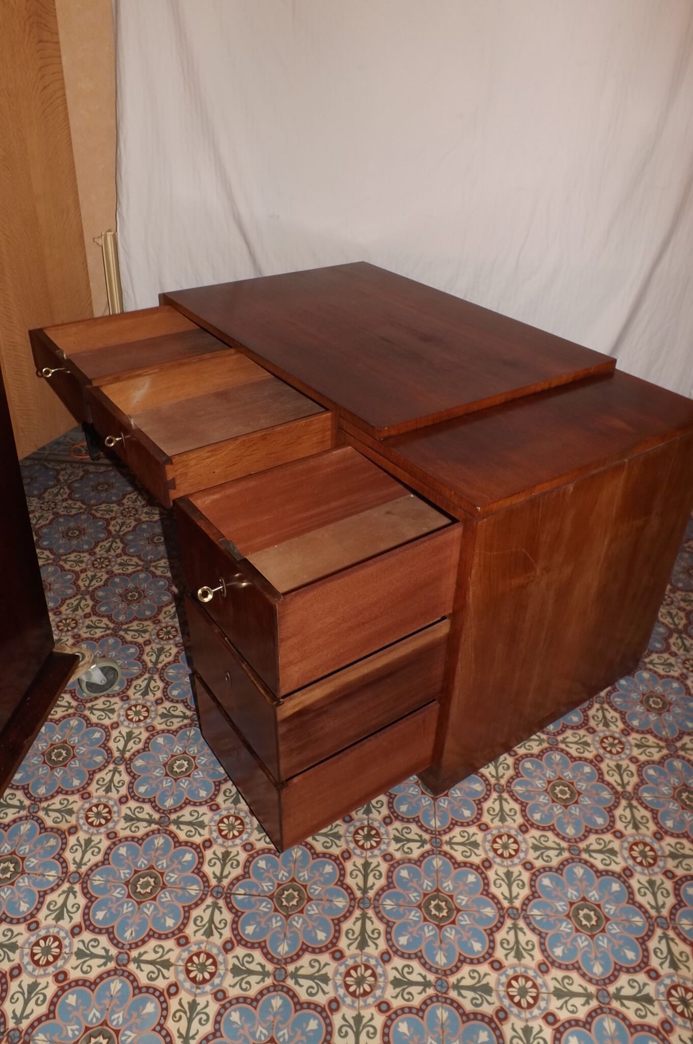 Art deco desk by Jules Leleu