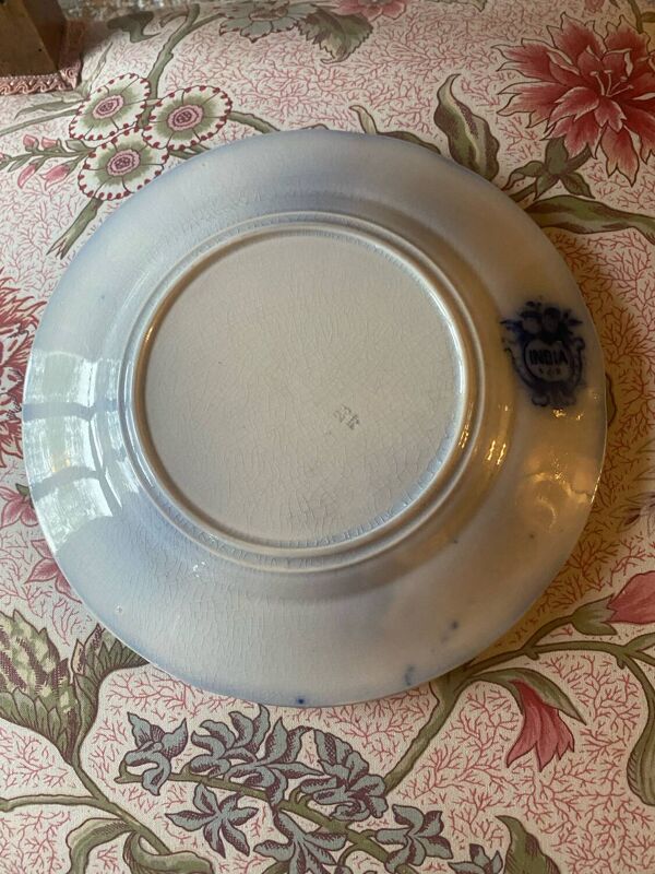 Lot de 4 assiettes à dessert Villeroy et Boch XIX