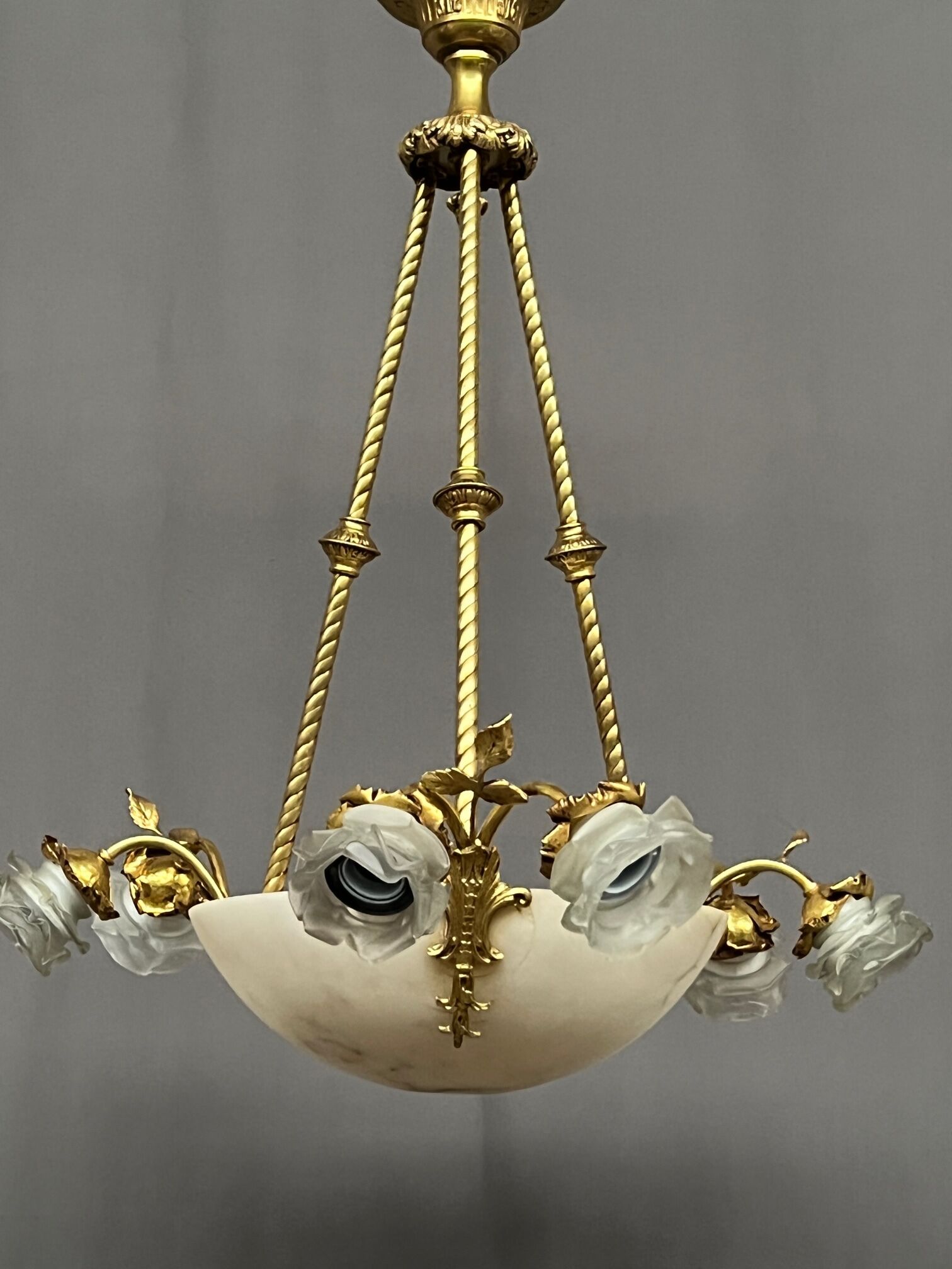Art Deco chandelier. Marble, solid gilded bronze.