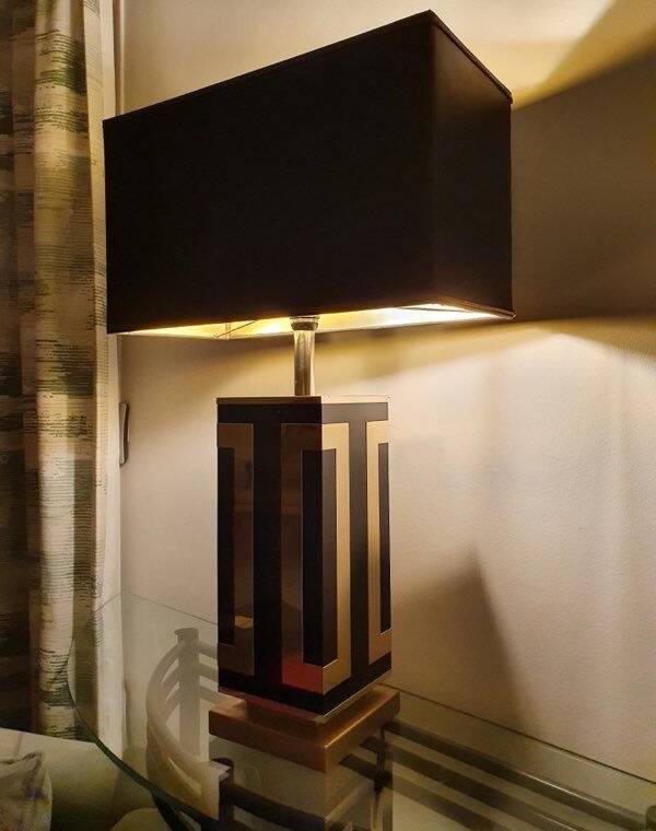 Lampe en laiton doré années 70 (Maison Jansen?) dans le style de Willy Rizzo / Roméo Rega