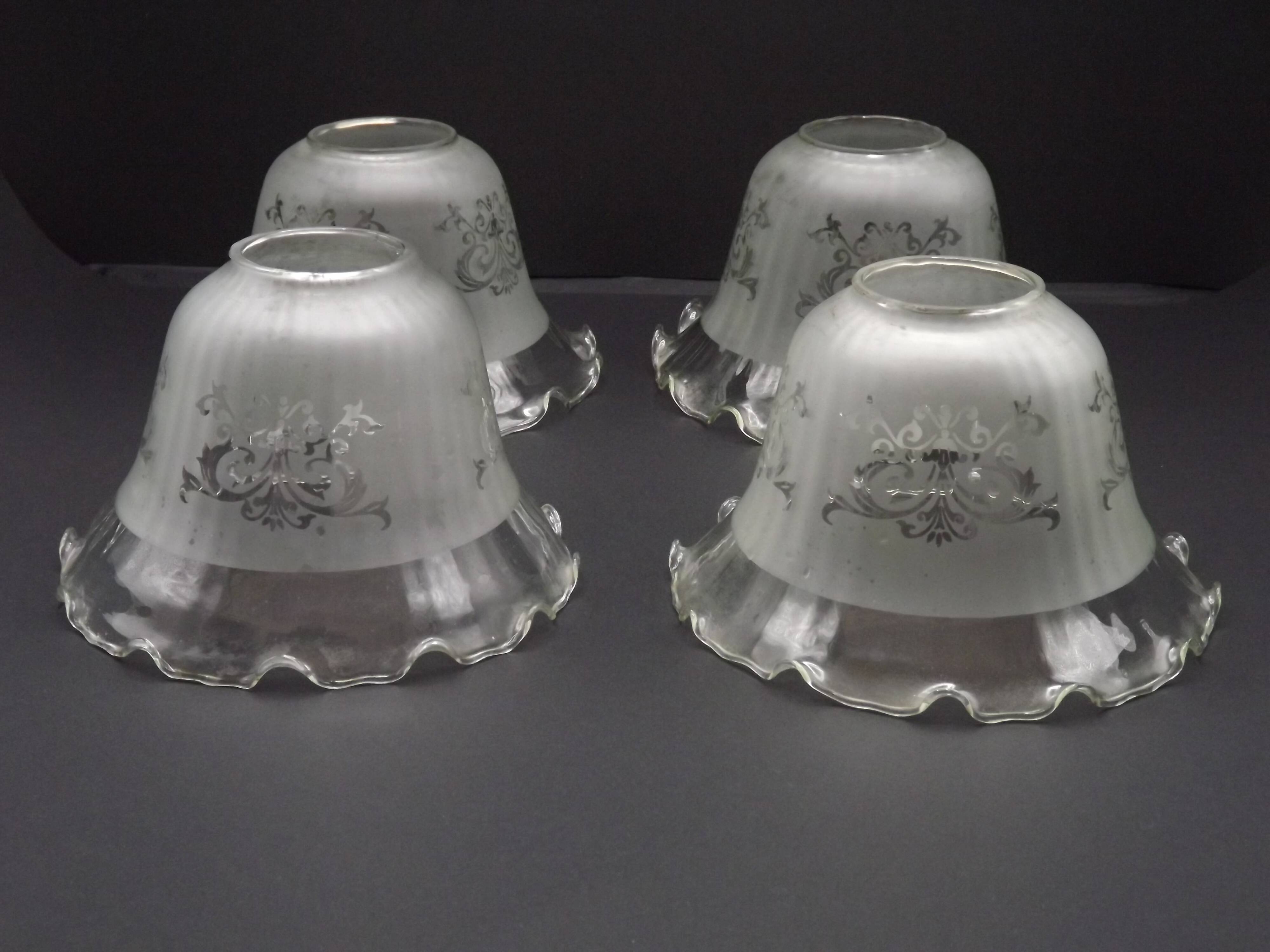 Set of 4 Victorian Style Bell-Shaped Glass Replacement Shades Frilled Edge
