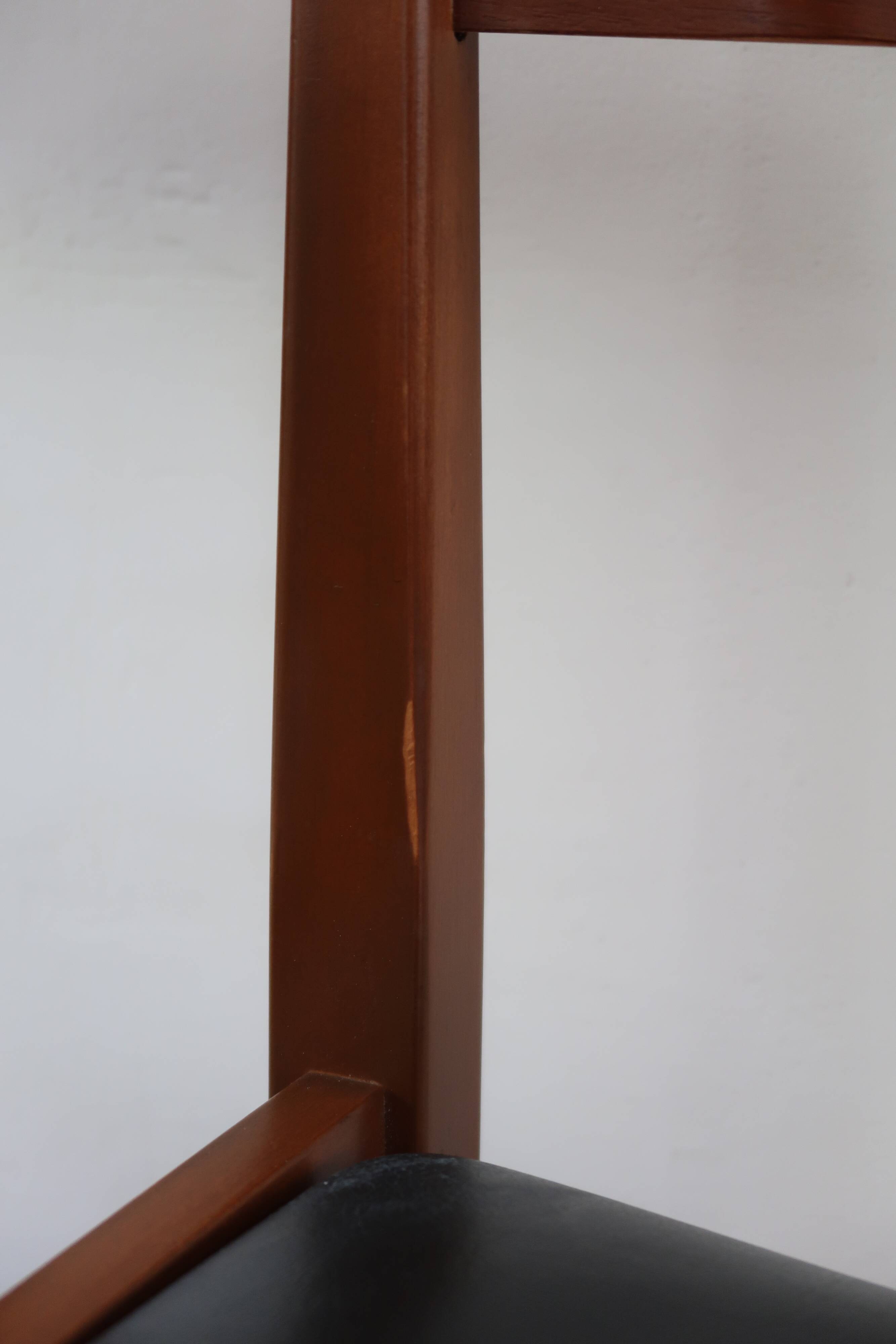 Pair of Scandinavian chairs