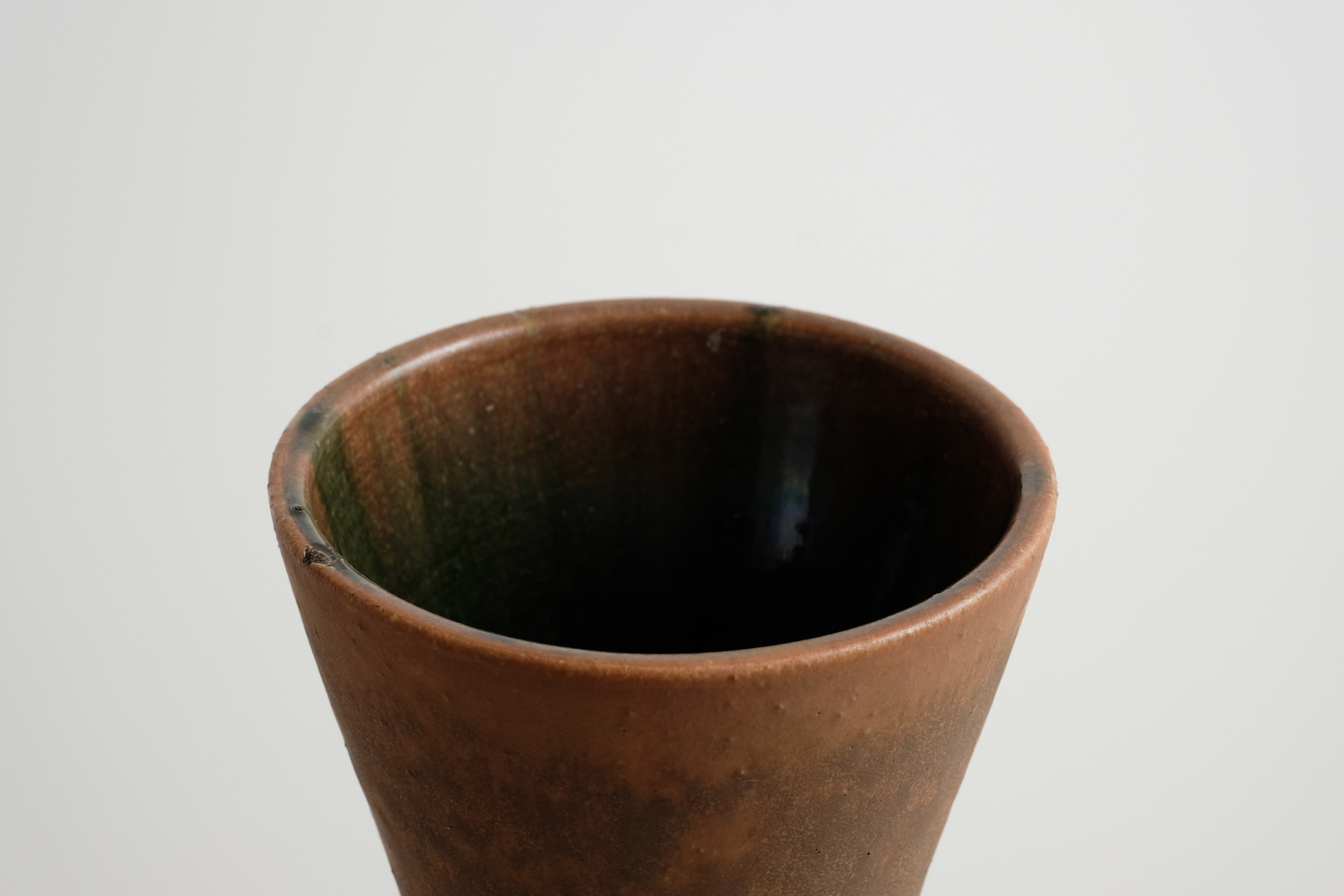 Vintage diabolo vase signed Accolay 1960's