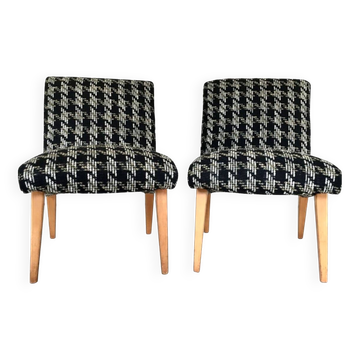 Pair of Knoll 'Vostra' armchairs