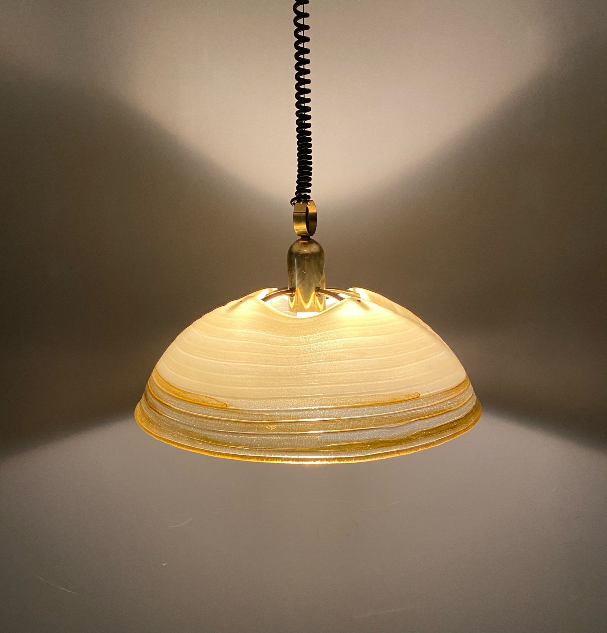Duża okrągła lampa wisząca regulowana vintage italy 60'
