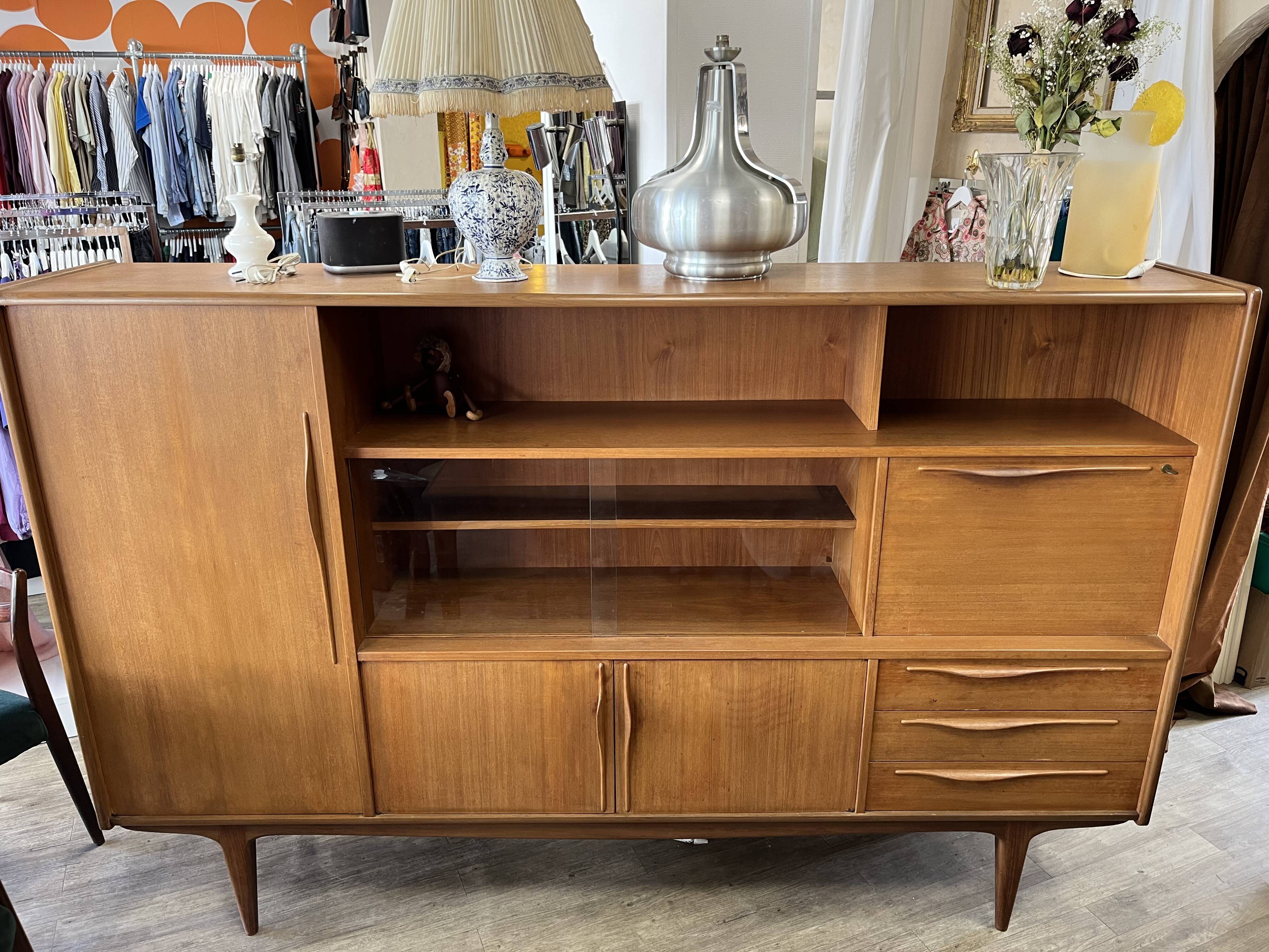Enfilade haute scandinave en teck 1970