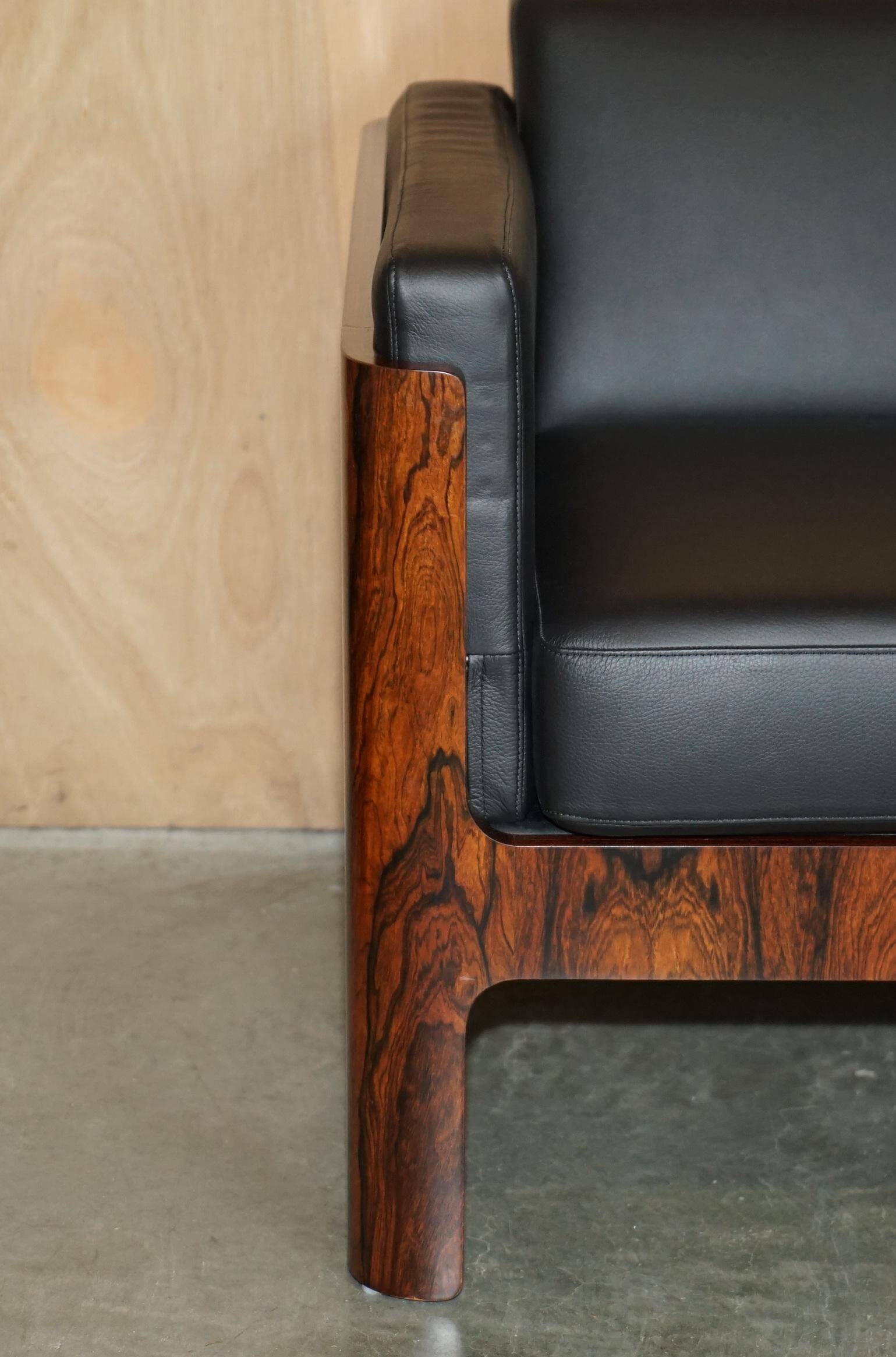 Mid-Century 3-seater canapé in Brazilian hardwood, 1966.