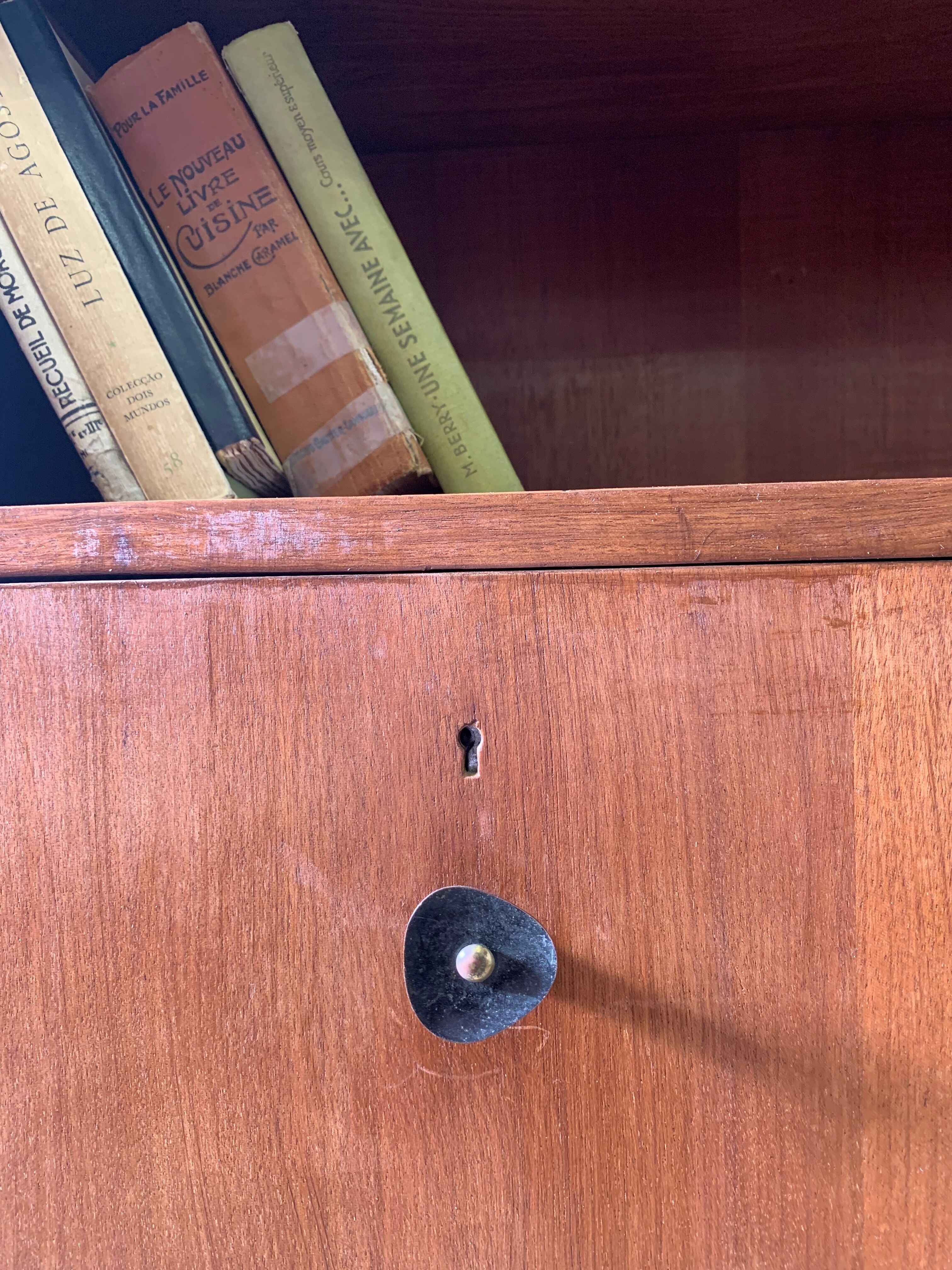 Vintage buffet