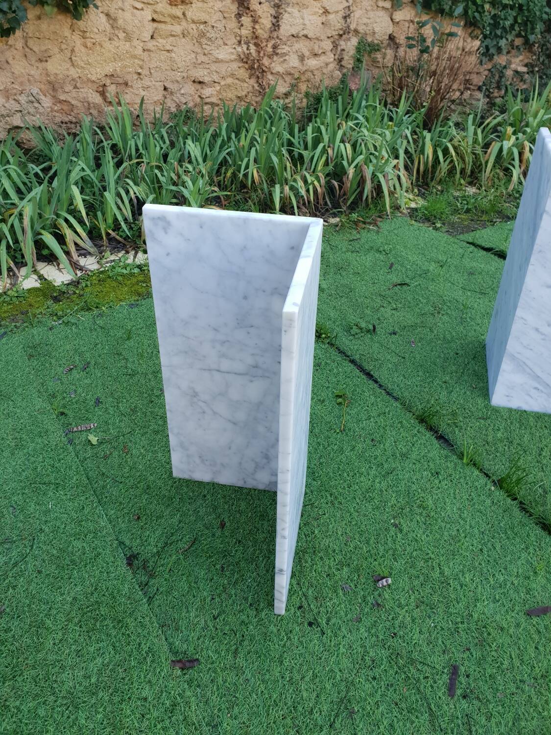 Marble dining table 1980