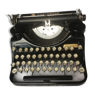 Old-time Underwood typewriter