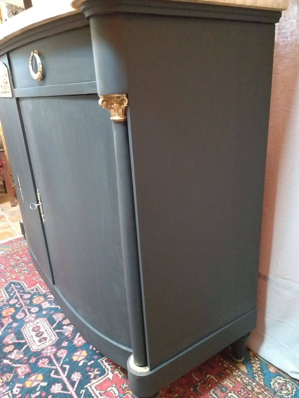 Sideboard