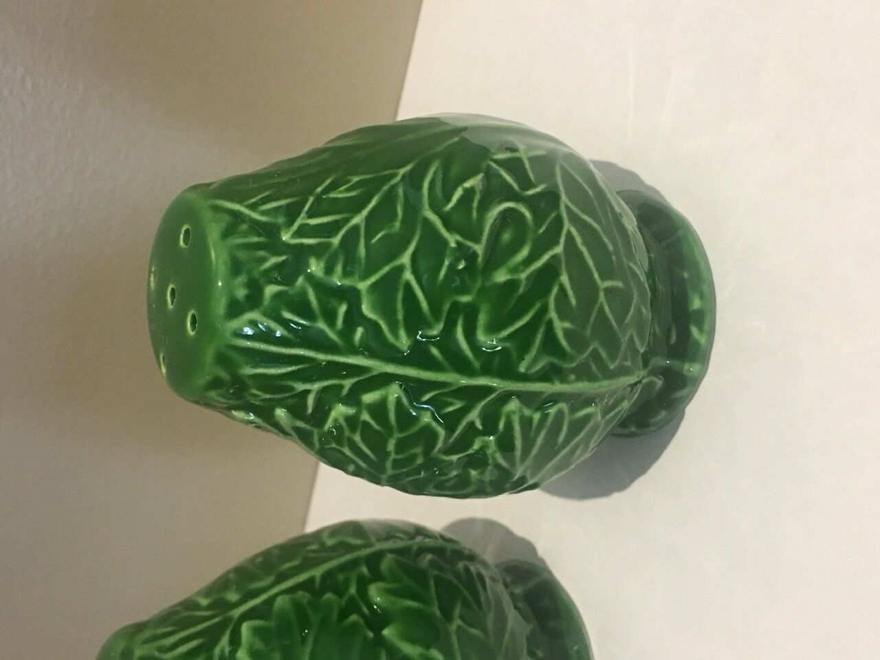 Salt and pepper shaker choux