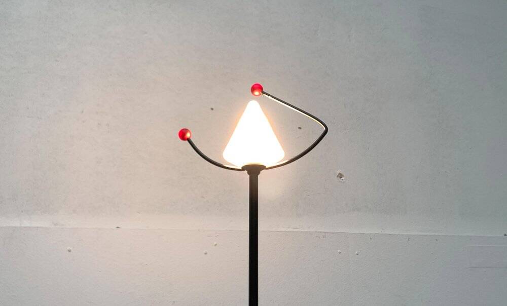 Postmodern German floor lamp from the 1980s by Aro Leuchten.