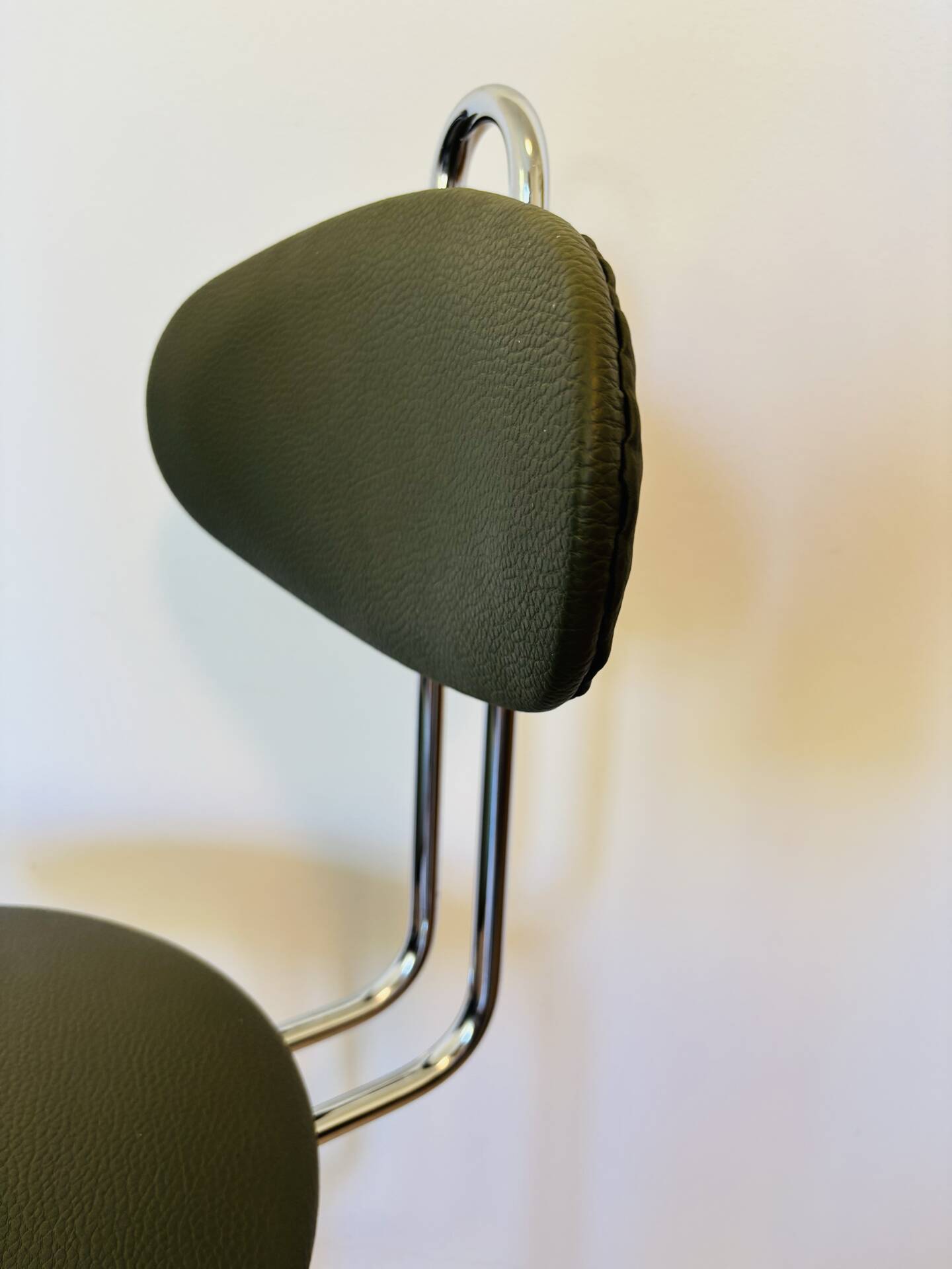 Vintage office chair fully restored by Kovona, Czechoslovakia, 1970s.