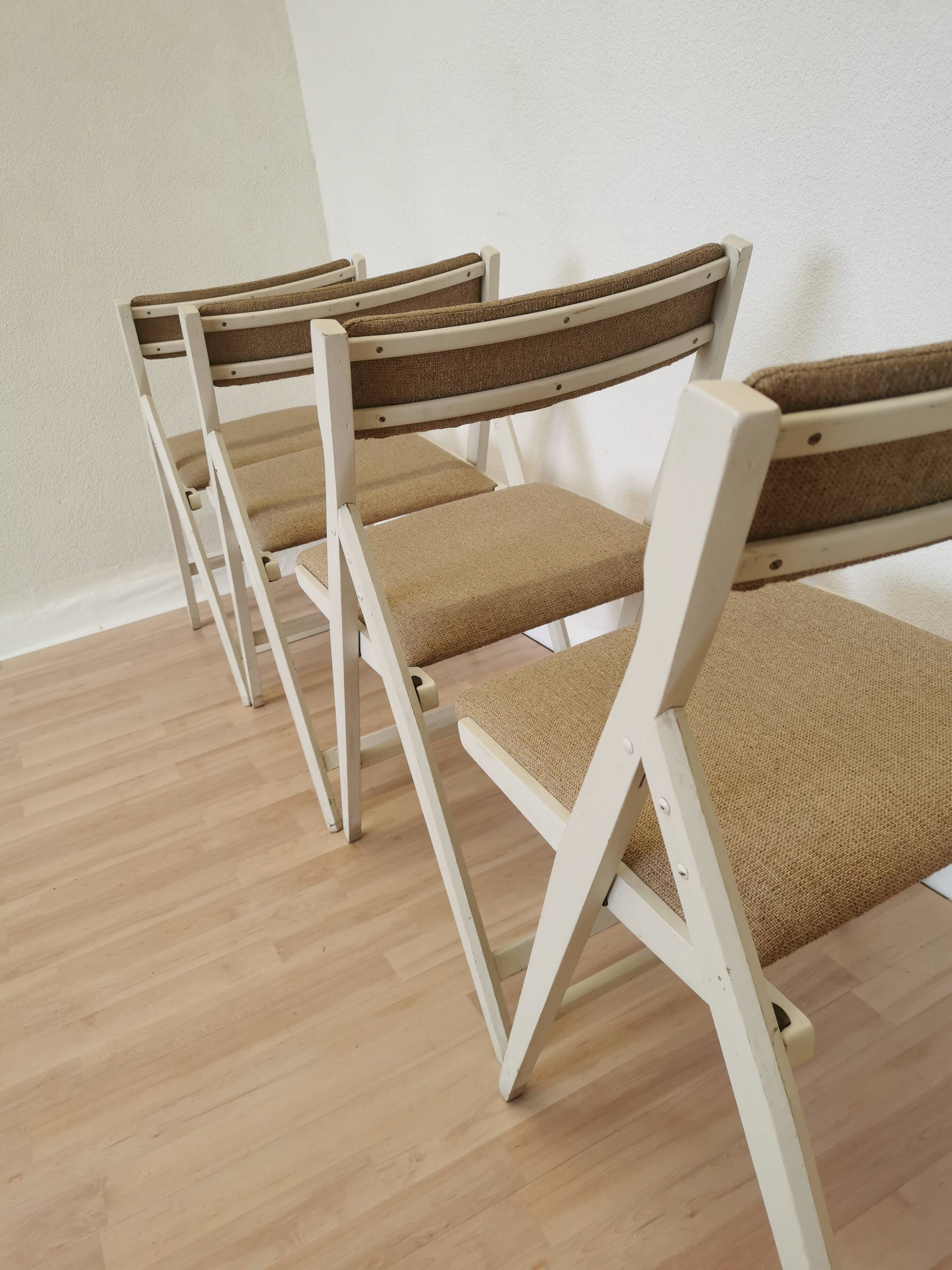 Set of 4 Vintage Wooden Folding Lounge Chairs: Beige Fabric, STOL Kamnik 1970