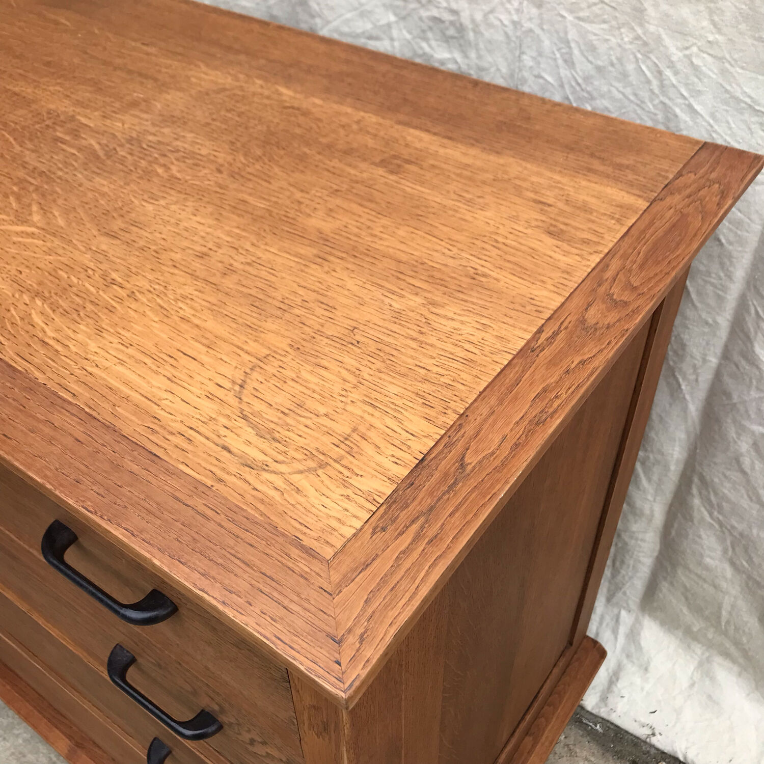 Vintage chest of drawers 1950 in solid oak