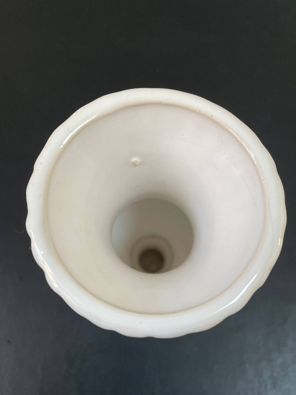 Small Medici style vase