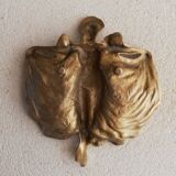 Pocket vacuum regulated